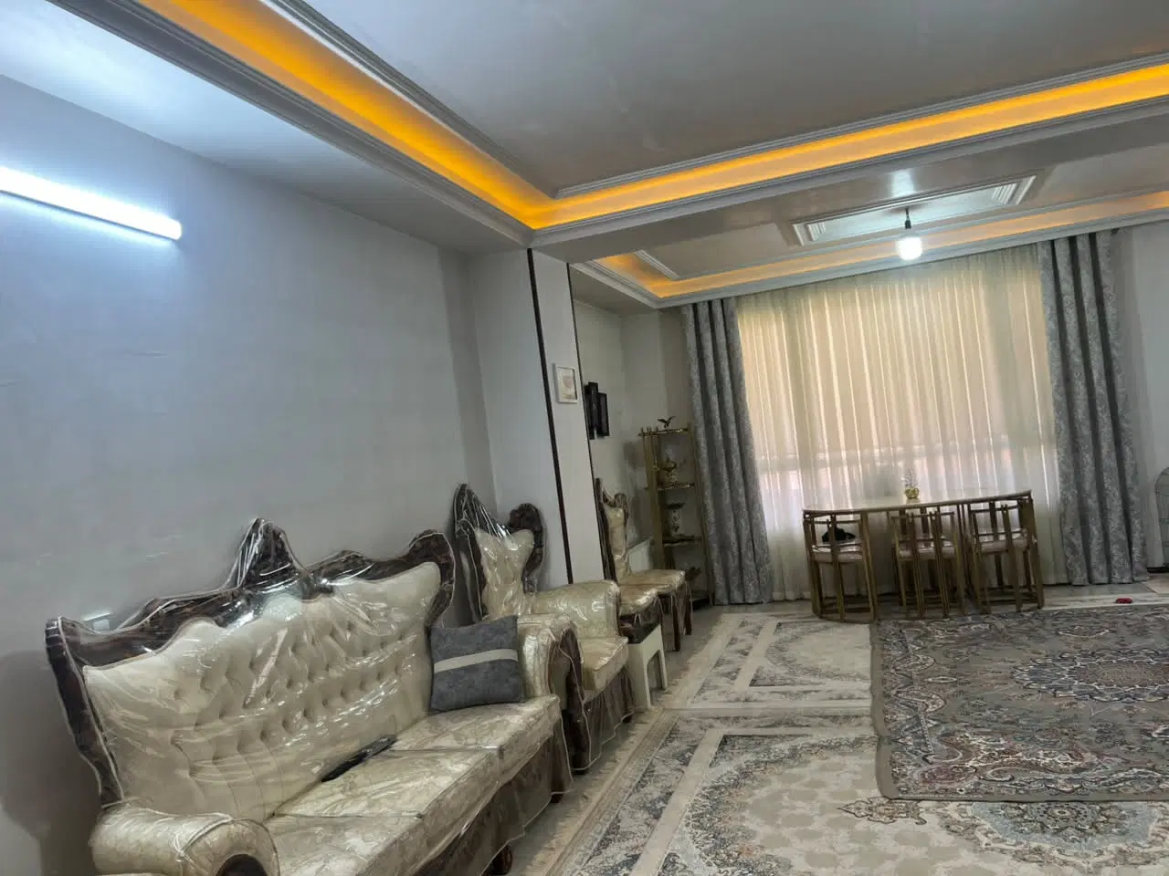 فروش واحد ۱۰۷ متری
