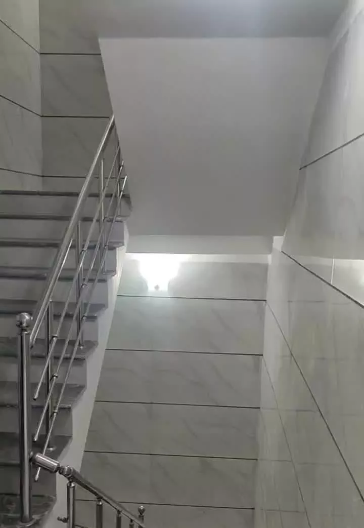 واحد آپارتمان ، عمارت امیران