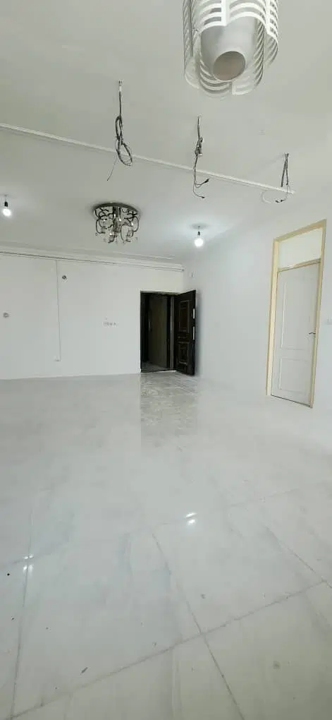آپارتمان ۱۰۵ متر دوخواب عاشوری