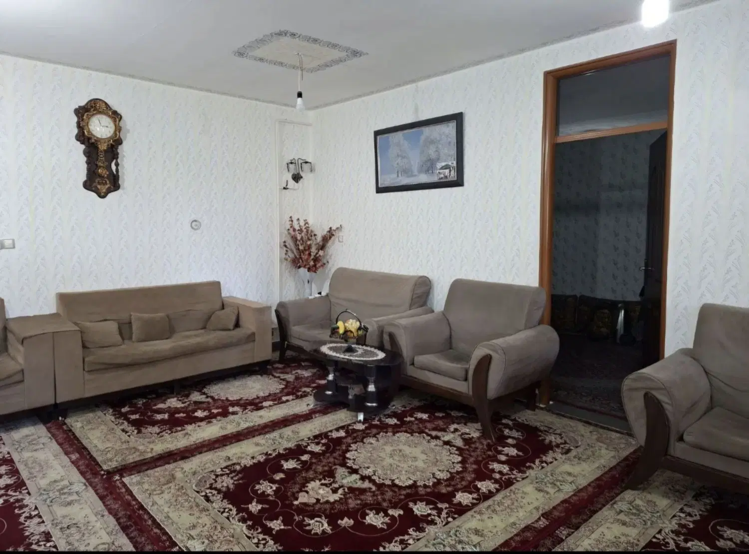 خانه‌ی اجاره‌ای در حسن آباد