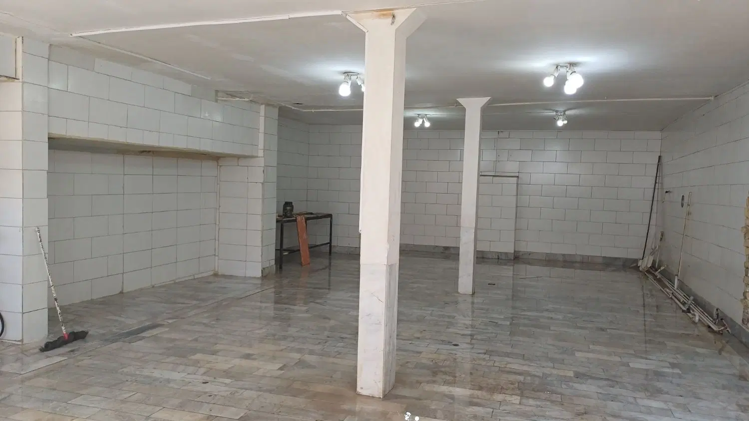 زیرزمین 100 متری