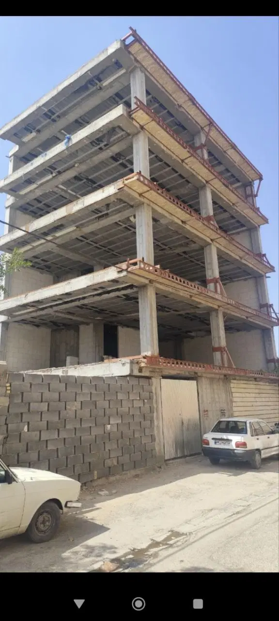 آپارتمان 5 واحده سقف ستون