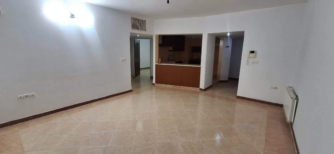 یک واحد آپارتمان اجاره ای