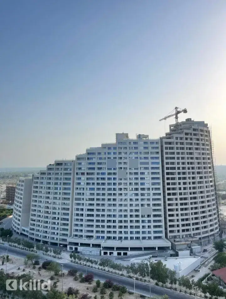 ۲۱۰ متری روما بلوک E