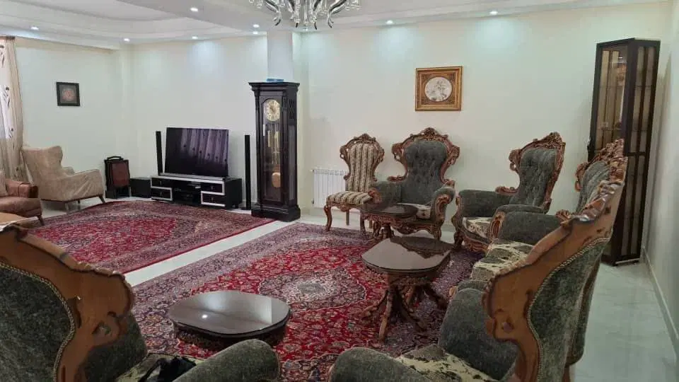 یک واحد اپارتمان سه خوابه شیک در کسری کوچه دارایی