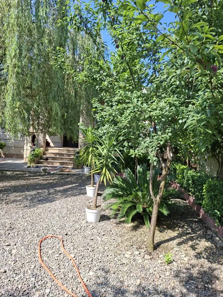 ویلایی فروشی ۳۲۰ زمین ۸۵ بنا _ سند _ پروانه
