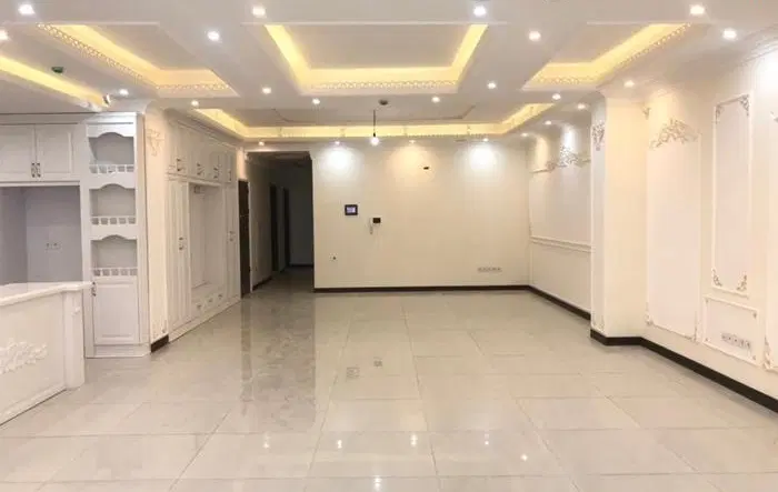 آپارتمان کلیدنخورده