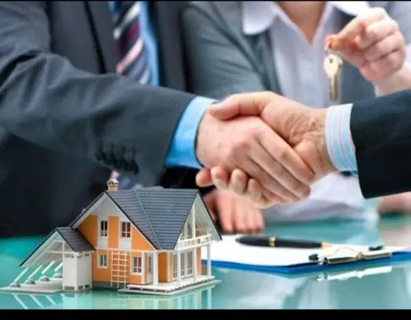 خانه ویلایی شیک.                 ۱۰۰ متر شهرک معلم