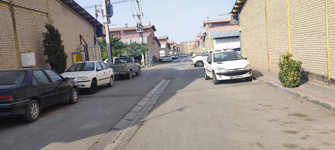 مغازه تجاری