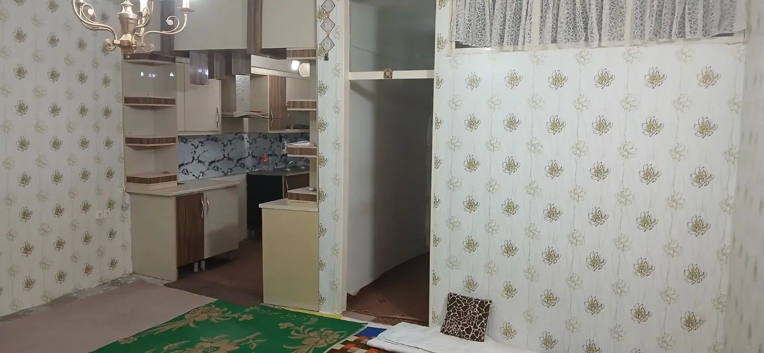 ویلایی ۵۰ متری  در دو طبقه ۱۰۰ متر بنا