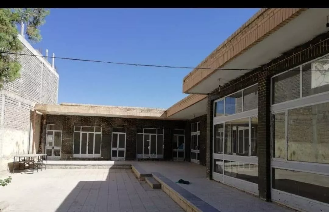 خانه ویلایی دربست حیاط دار