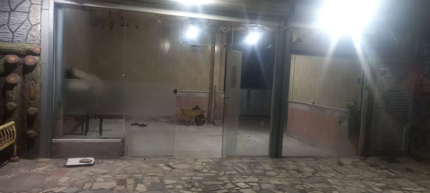 مغازه عباسی اتوبان پاسداران