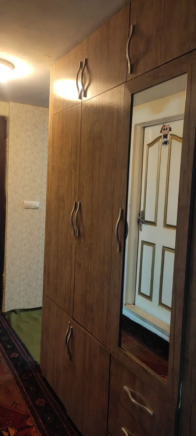 خانه شهرک مهرگان عترت شش طبقه بالا