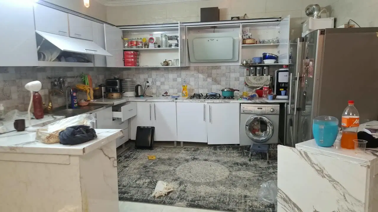 رهن اجاره واحد دو خواب طبقه اول یعنی یکی رو همکف