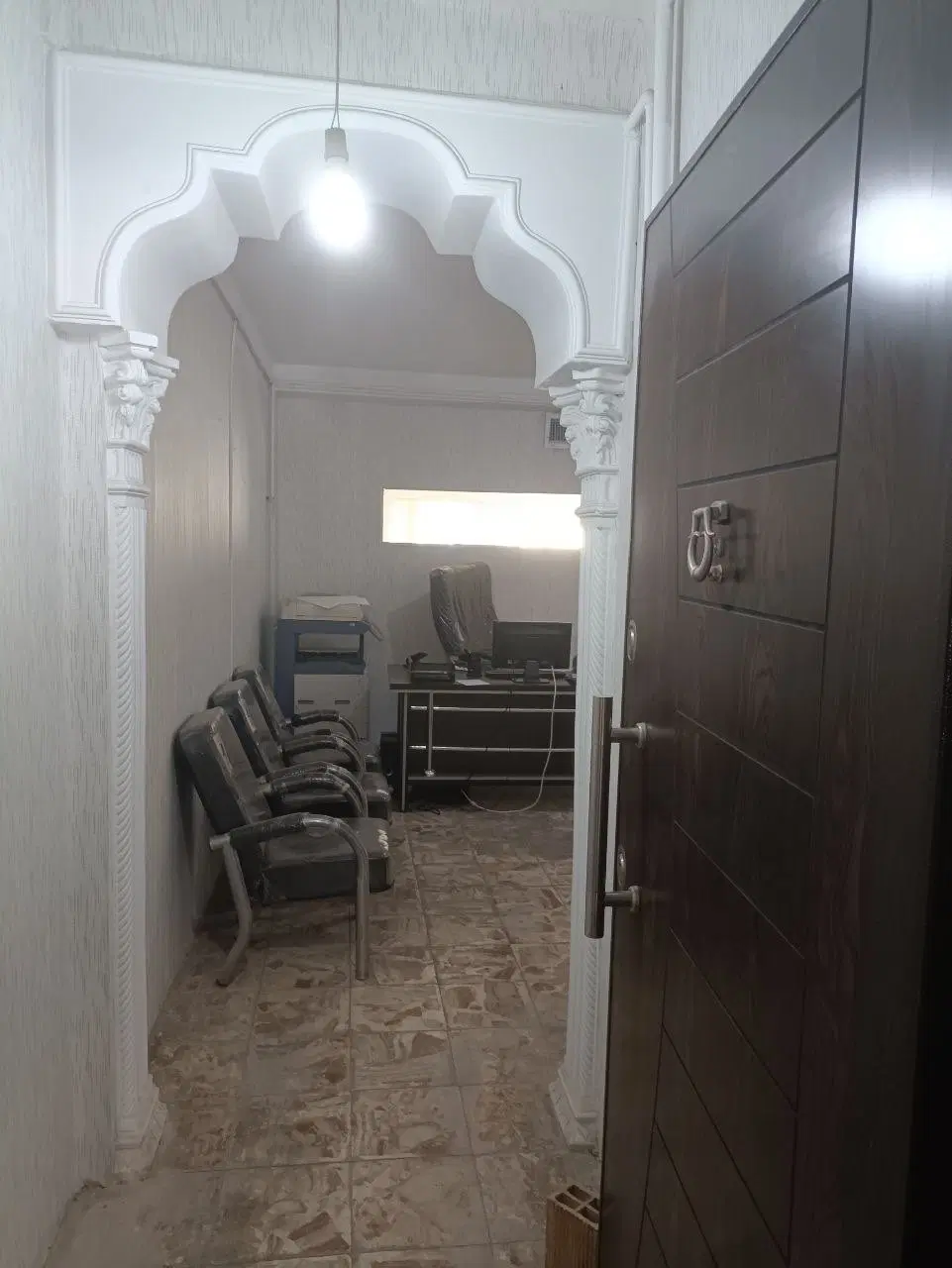 اجاره‌ی فوری واحد اداری
