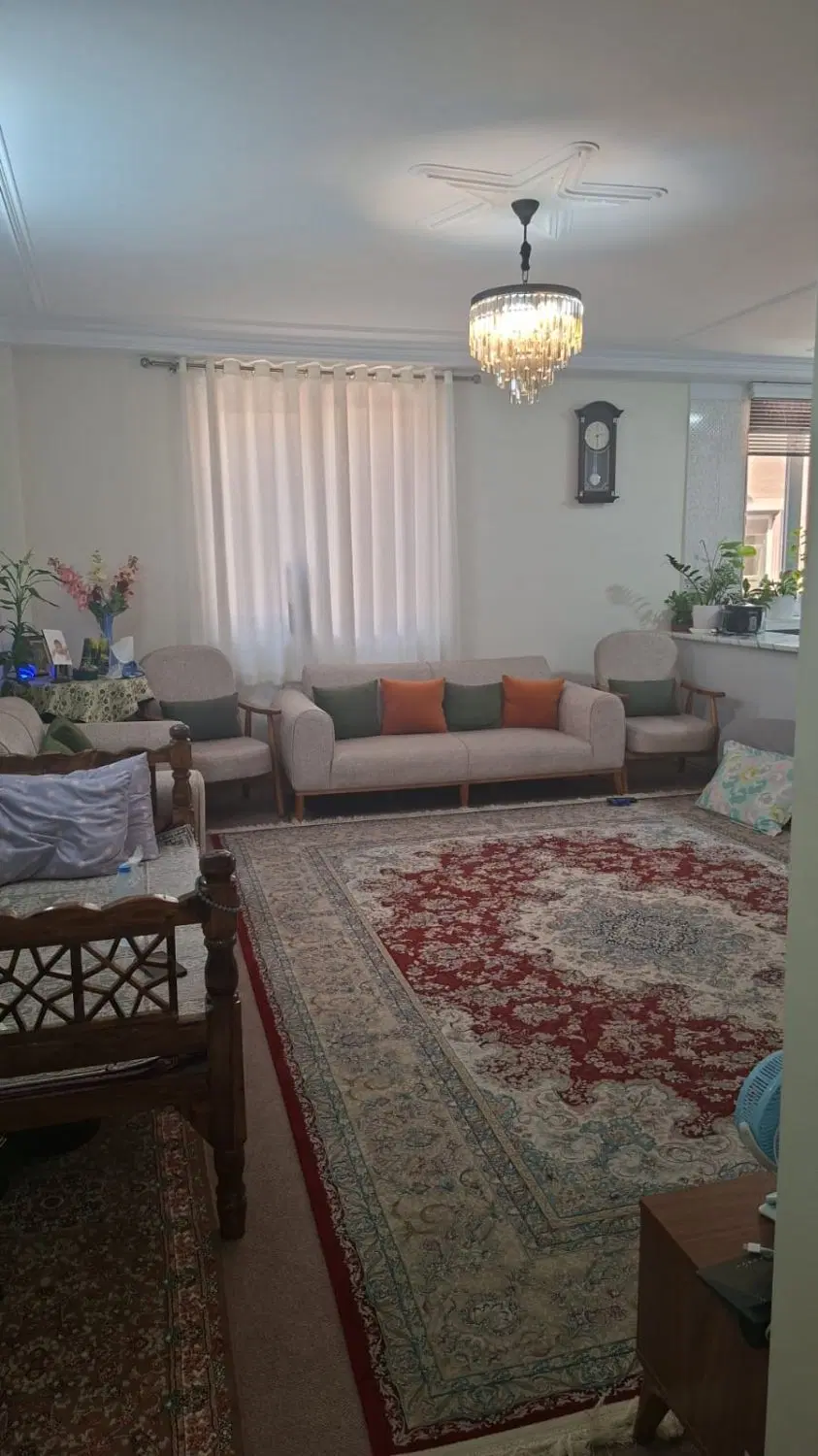 فروش_۶۷ مترخوش‌نقشه_دوخواب_دو بالکن_انباری ۱۱ متری