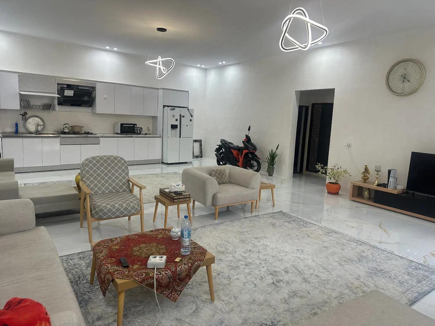 ویلای ۲۵۰ متری فول فرنیش