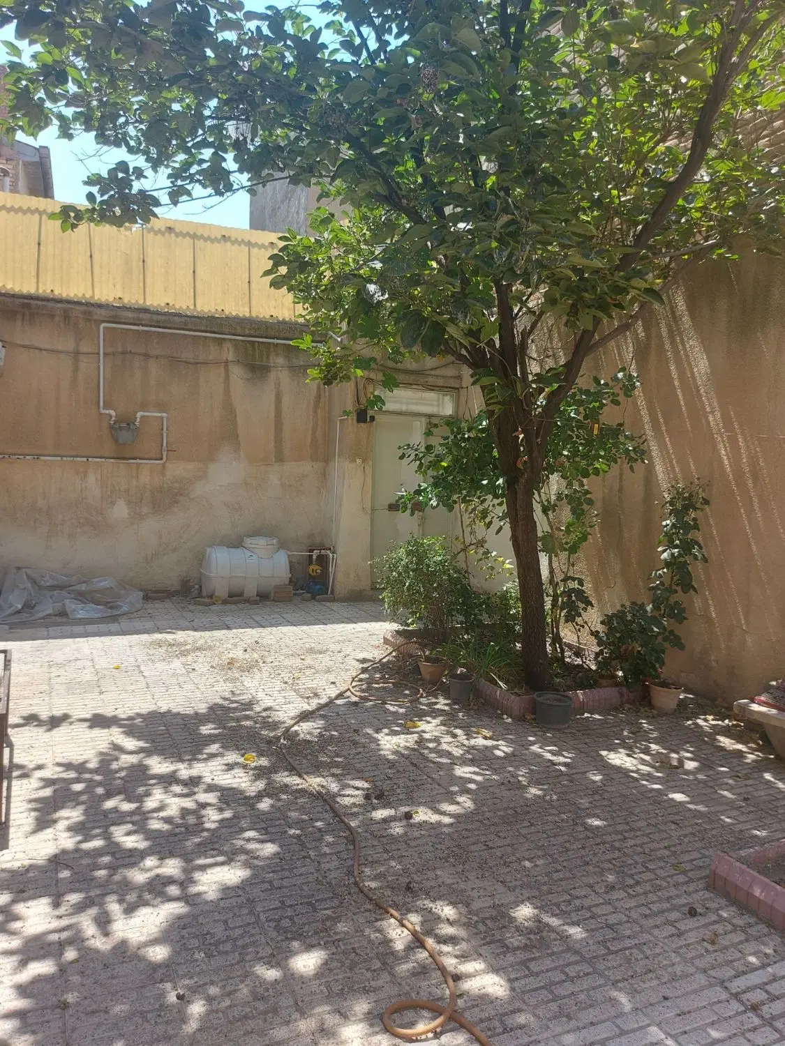 فروش خانه مسکونی دو طبقه سال ساخت قبل سال ۷۰