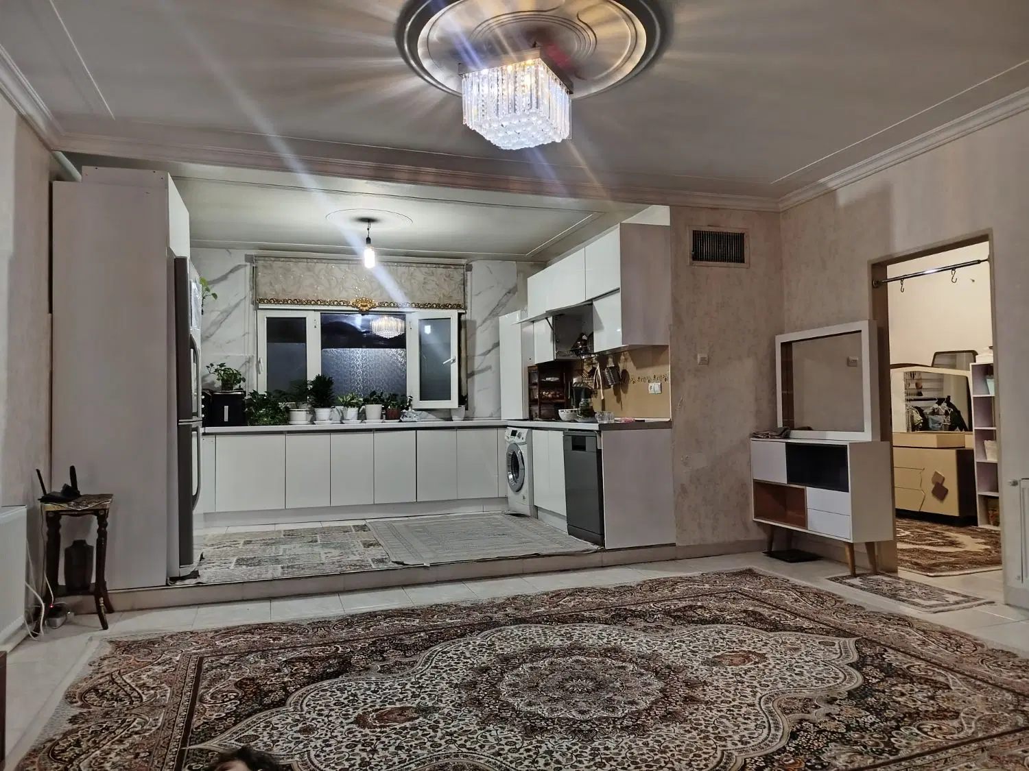 اجاره آپارتمان ۶۰ متری قیامدشت