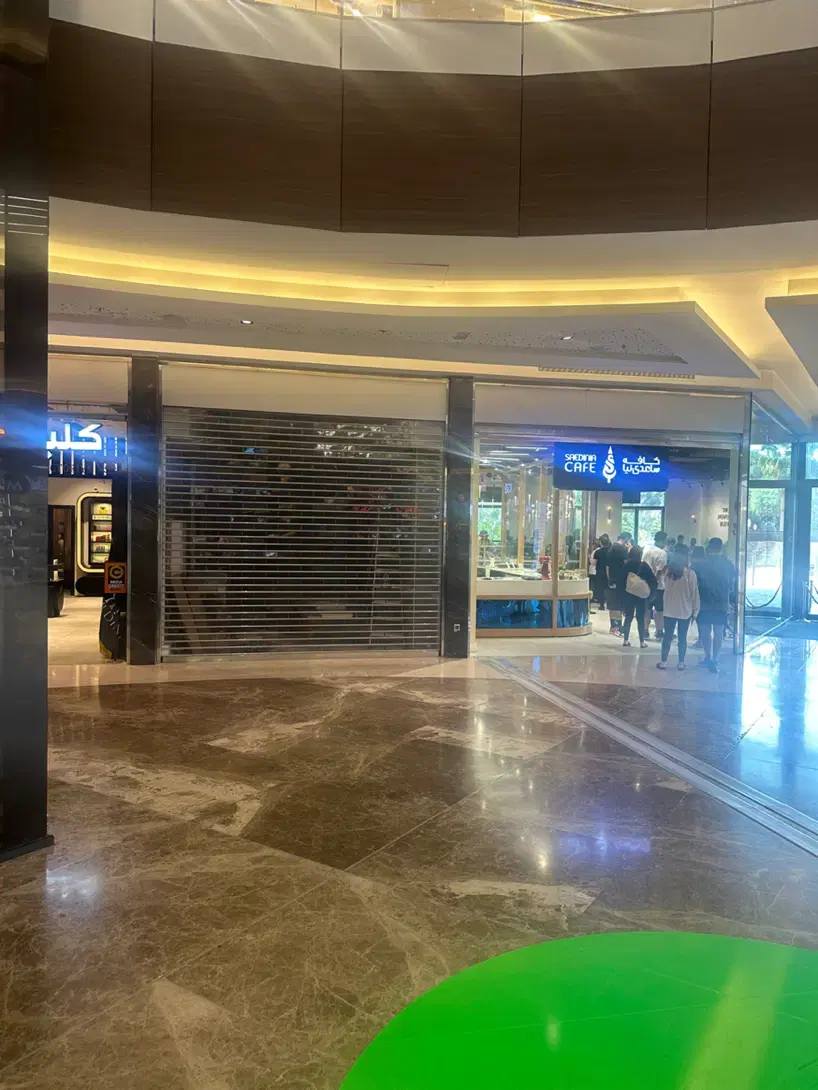 میکا مال همکف جنب ساعدی نیا در اصلی ۵۵ متر
