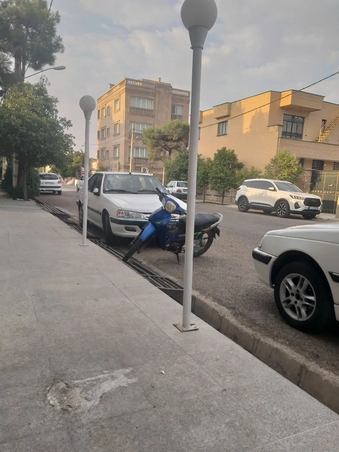 آپارتمان ۱۰۰متری