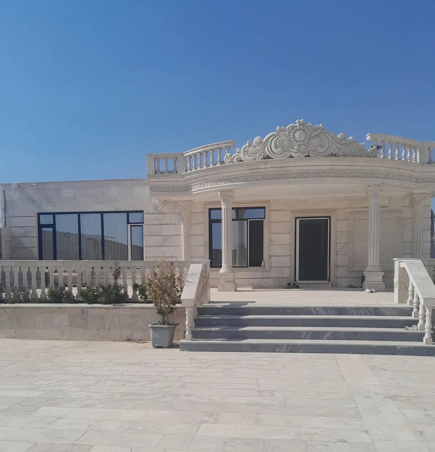 فروش ویلا استخردار لاکچری