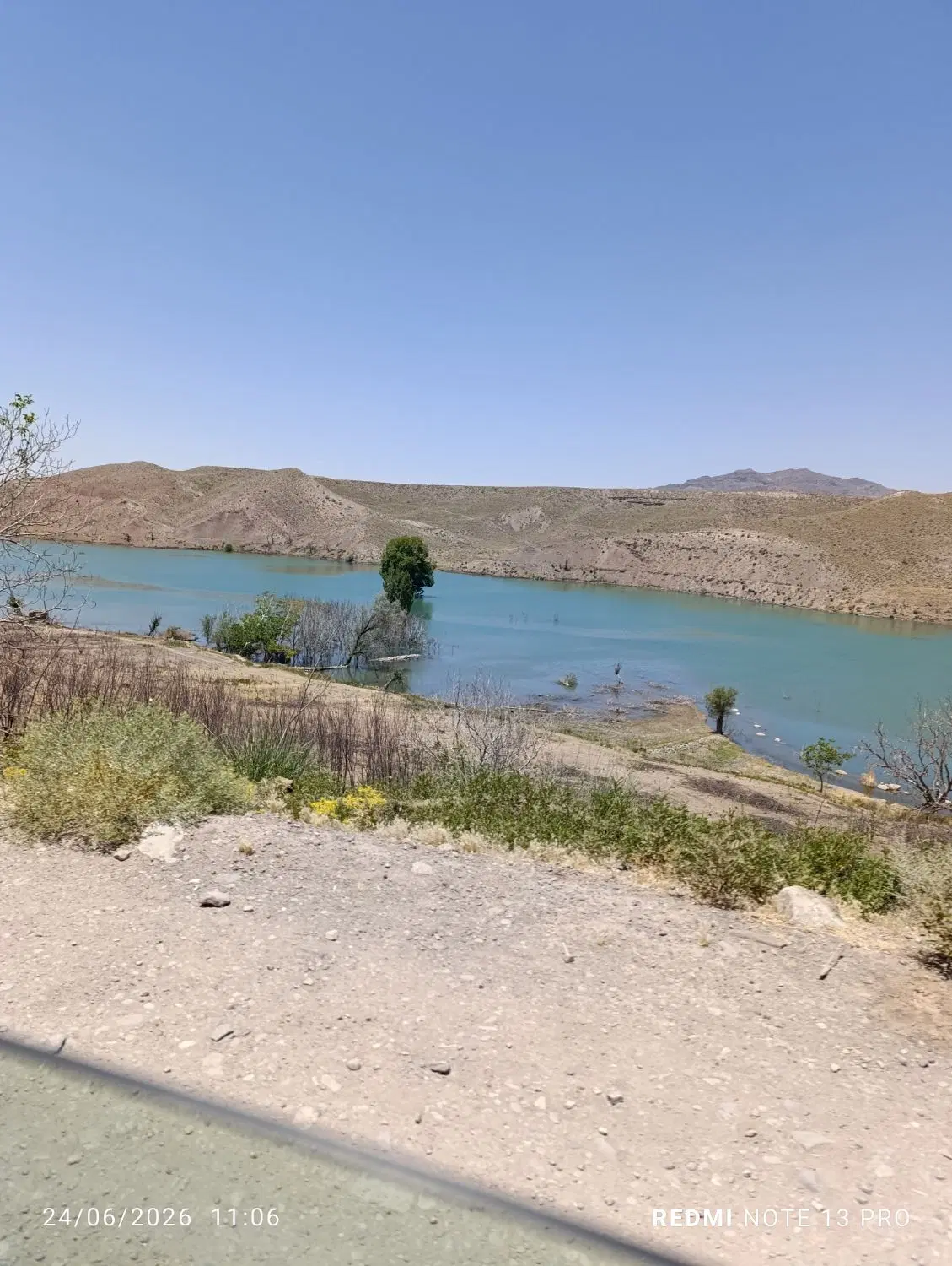 زمین  در هبکری مسکون