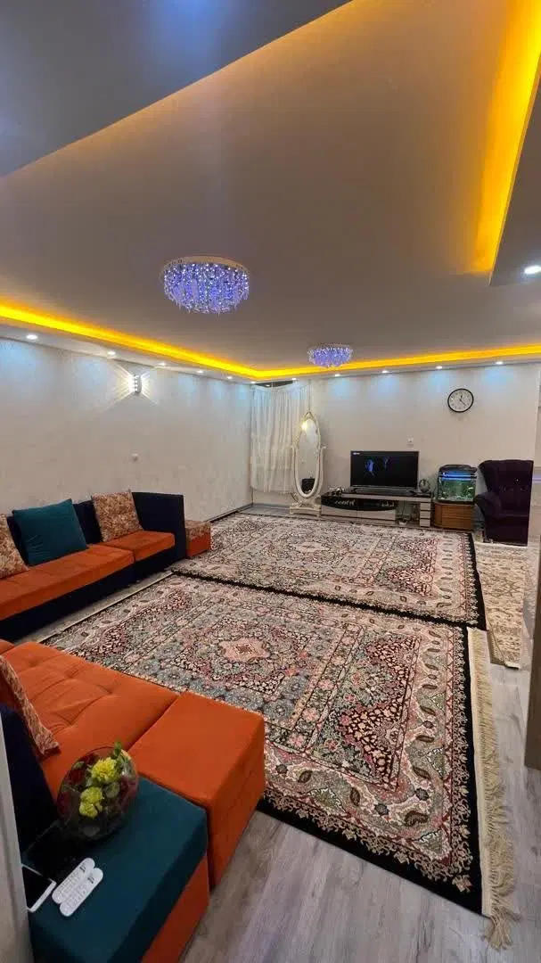 آپارتمان کوی آزادگان