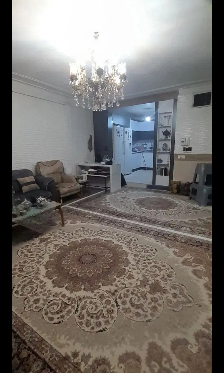 ۸۰مترآپارتمان در وحیدیه