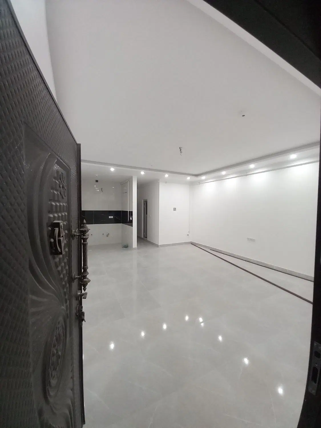 خانه ۱۱۰ متری آیت ۱۸
