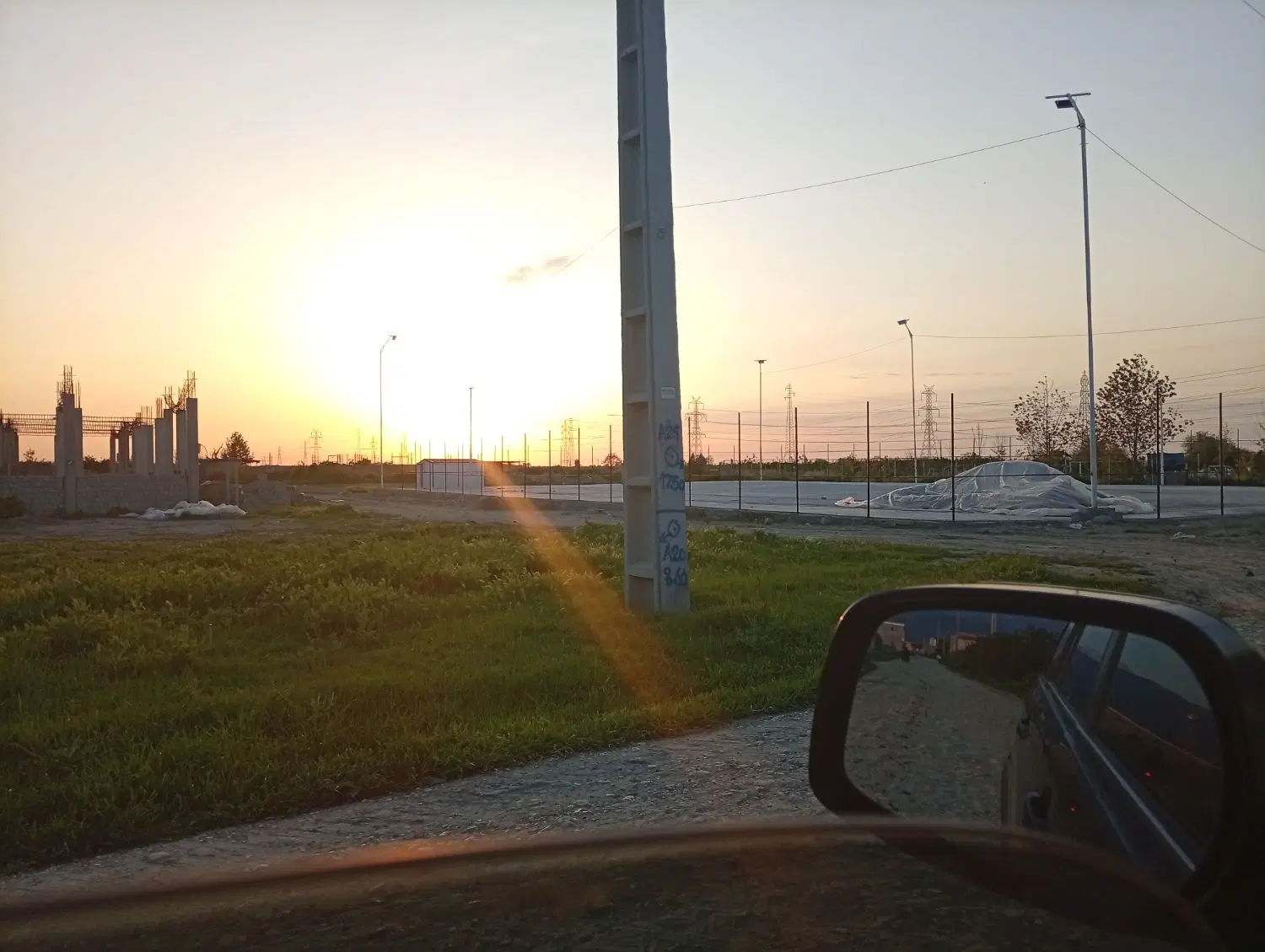 زمین داخل بافت