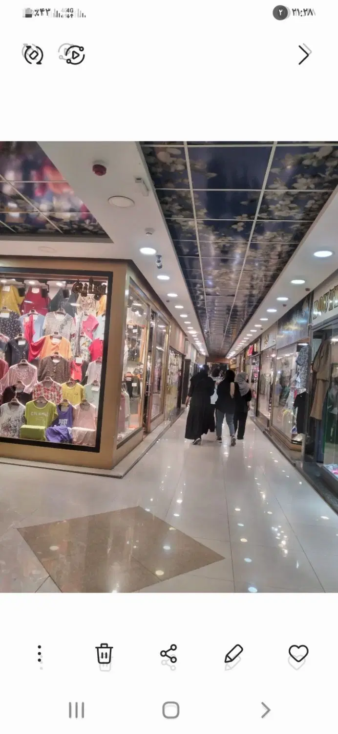 مغازه ۱۵متری خیابان اصلی گوهردشت