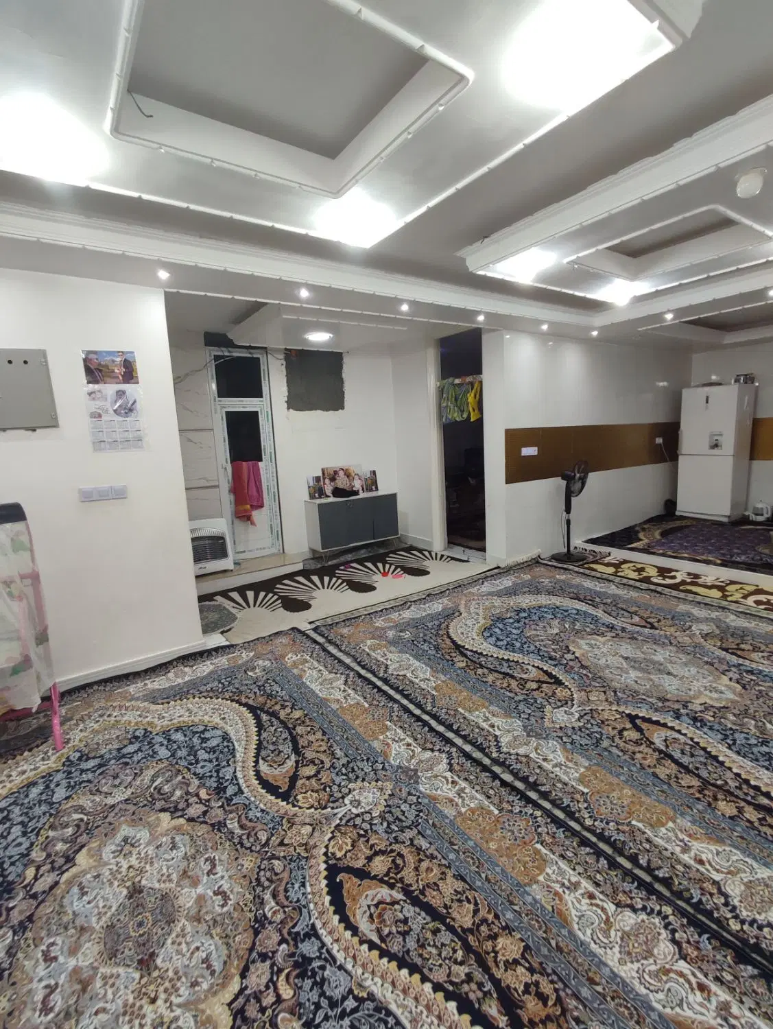 فروش  خانه طبقه بالا پارک ماشین