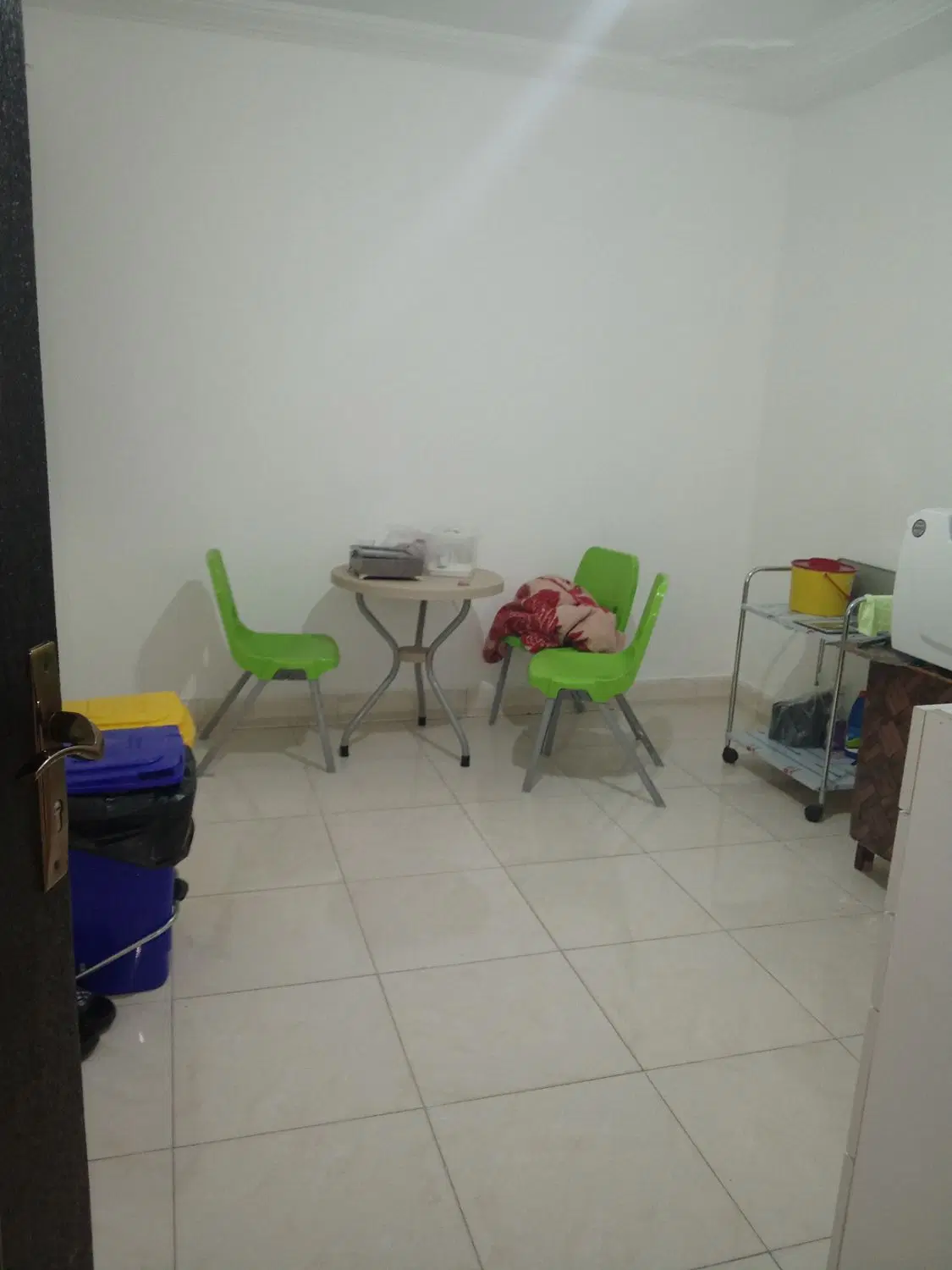 آپارتمان 120متر  دوخوابه لوکس سردار جنوبی