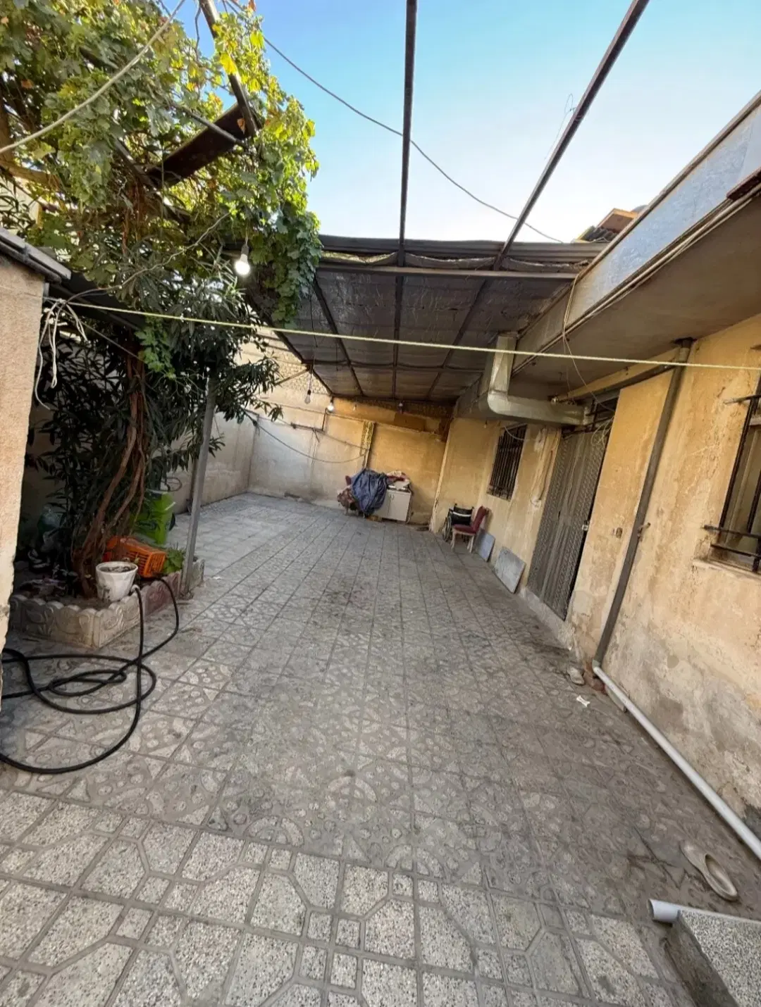 ویلایی ۲۰۰متری ۲خواب