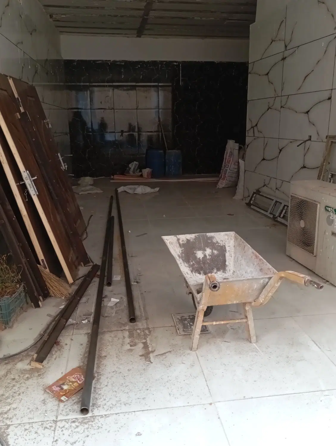 فروش مغازه ۵۵متری عباسی