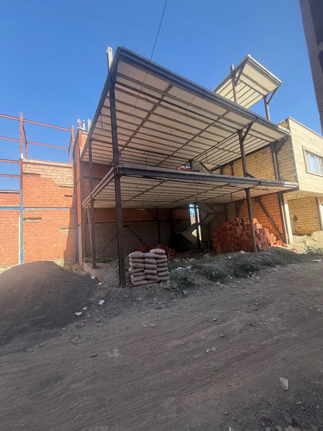 فروش سفت کاری بهارستان
