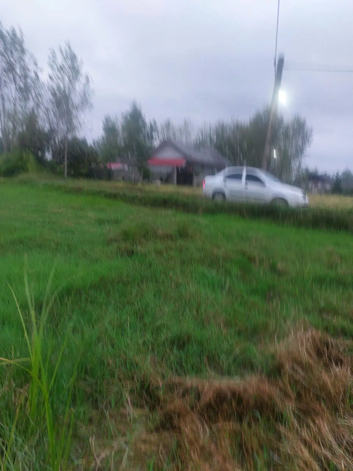 سیصدوشصت مترزمین بین خانه ها