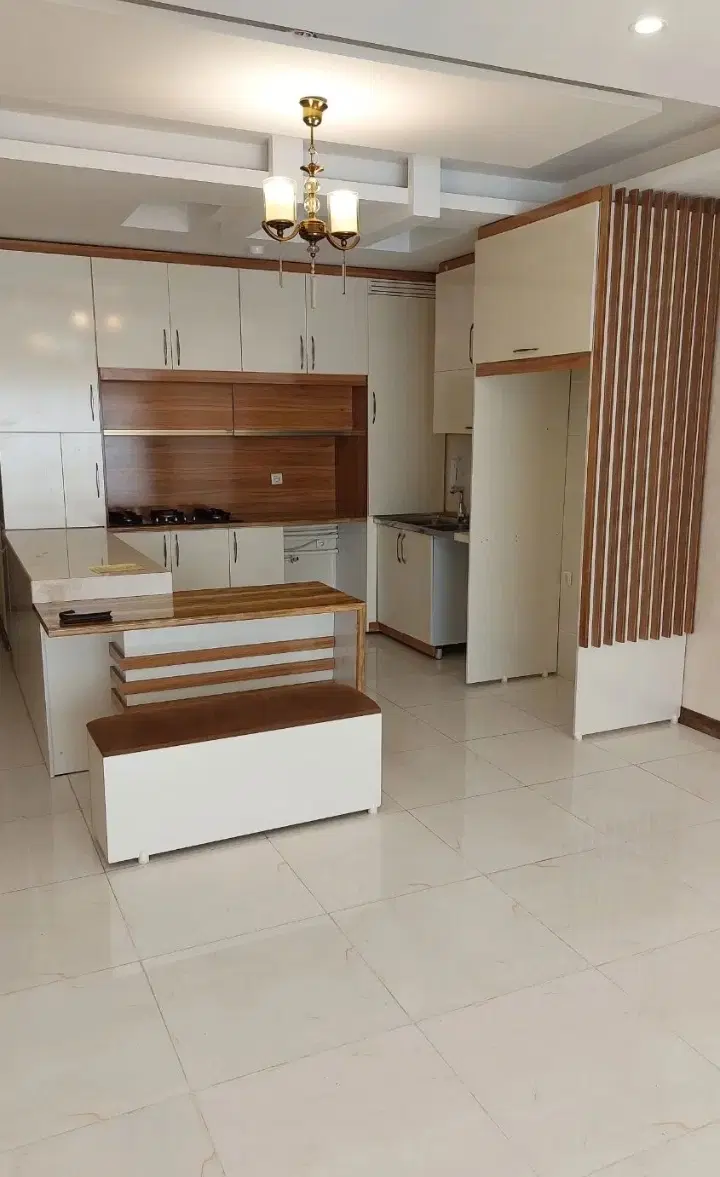 ۸۵ متر_پارکینگ اختصاصی_حق گویان جوادیه