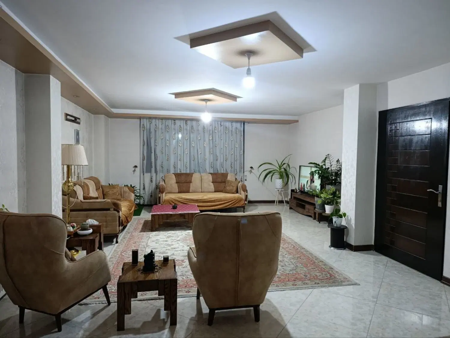 آپارتمان تک واحدی جنوبی سلامت