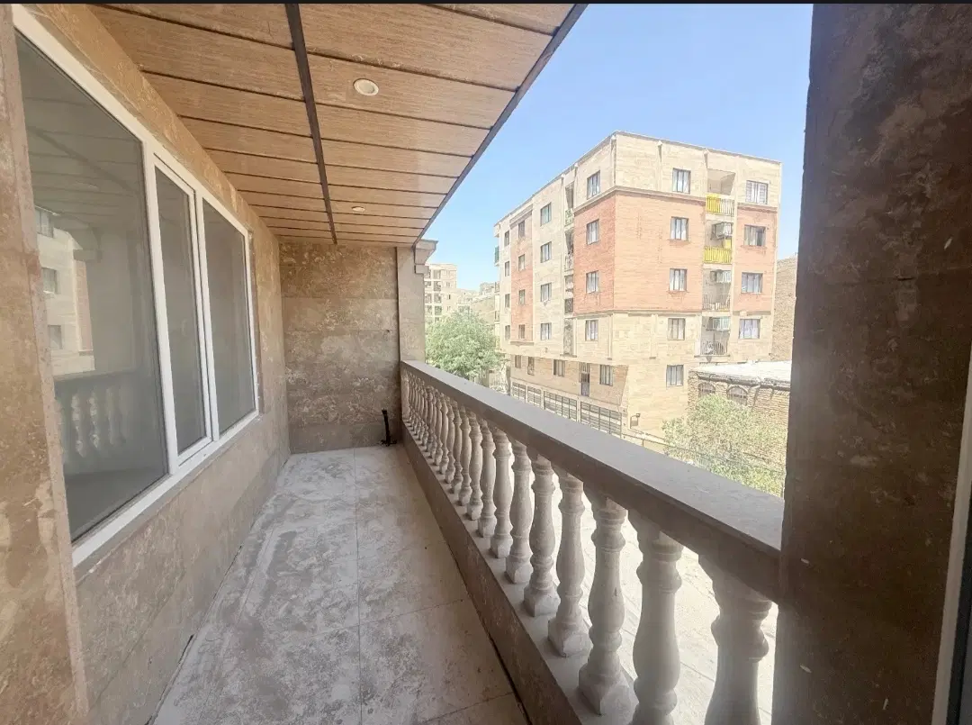 آپارتمان کلید نخورده ۲بر میدان سرو
