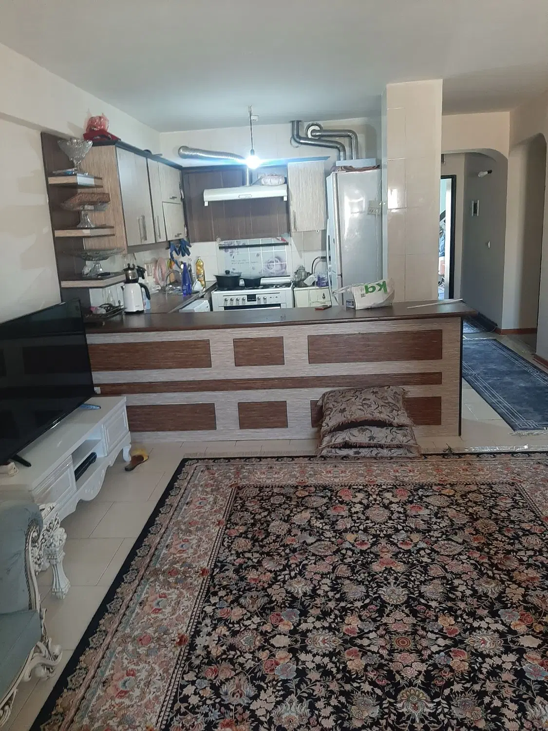 اجاره مسکنمهر ۸۳متر دوخواب اول خ بهمن تخلیه