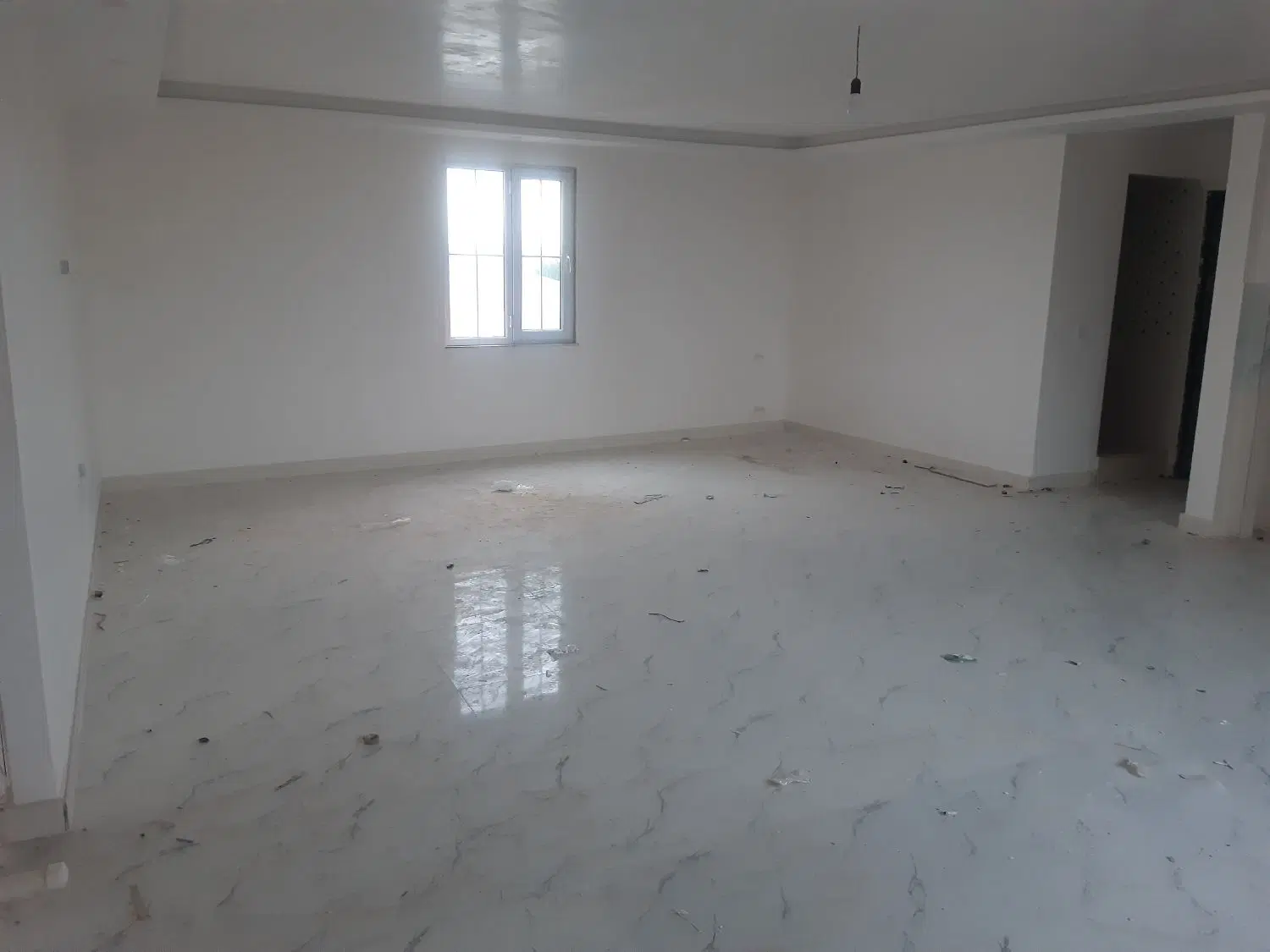 اپارتمان ۱۸ متری نوری