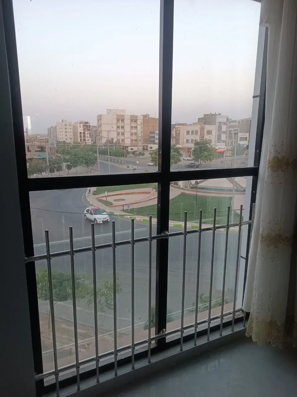 اجاره واحد اداری-تجاری