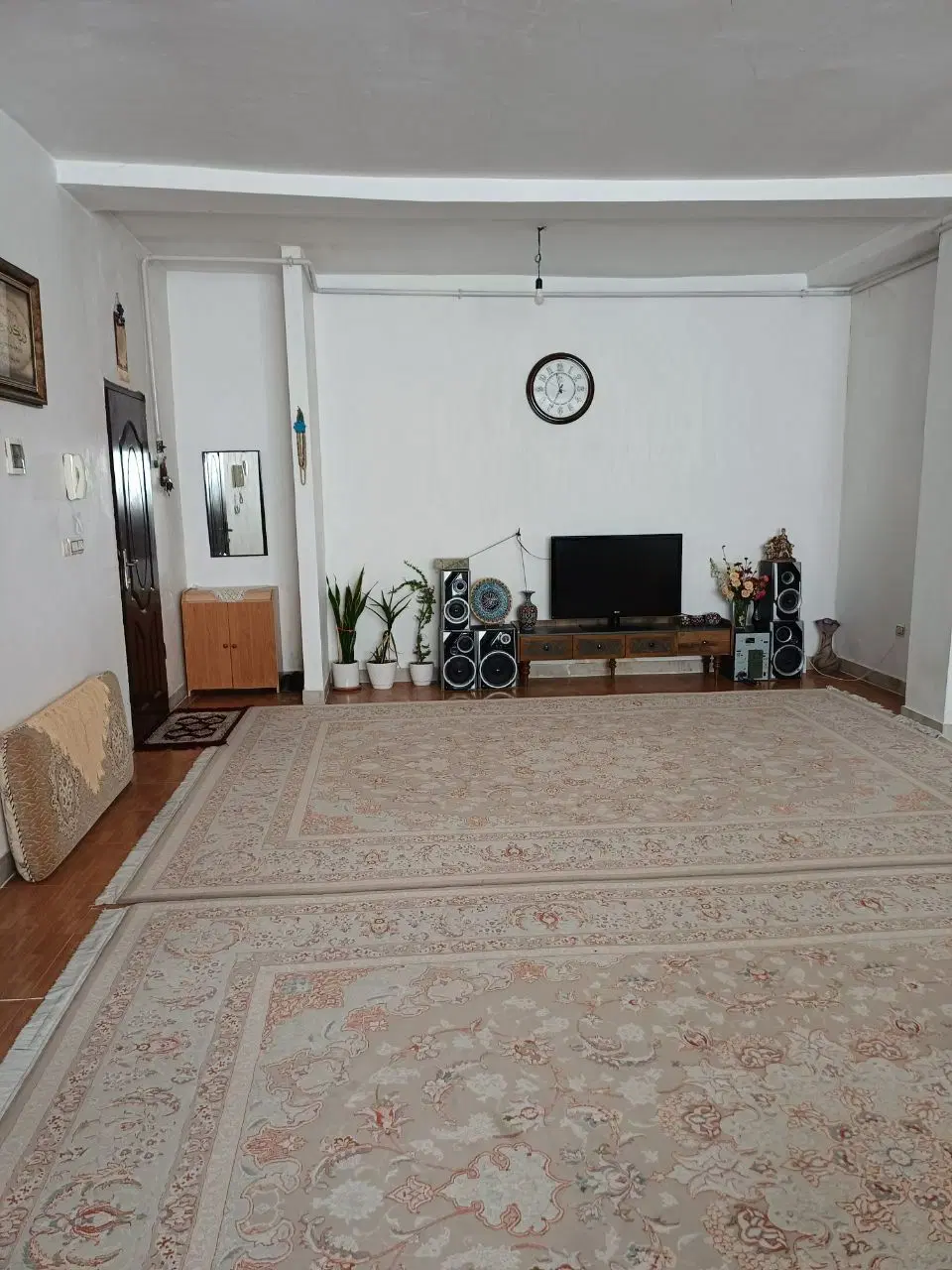 اپارتمان شهرک پرواز .جهاد