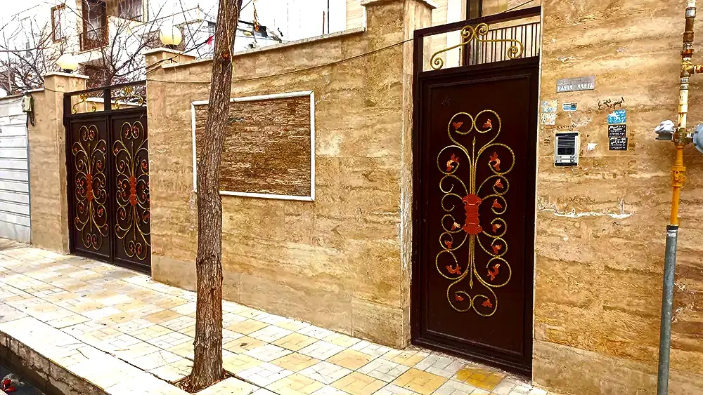 اپارتمان راه جدا ۸۰ متری شهرک عباسپور