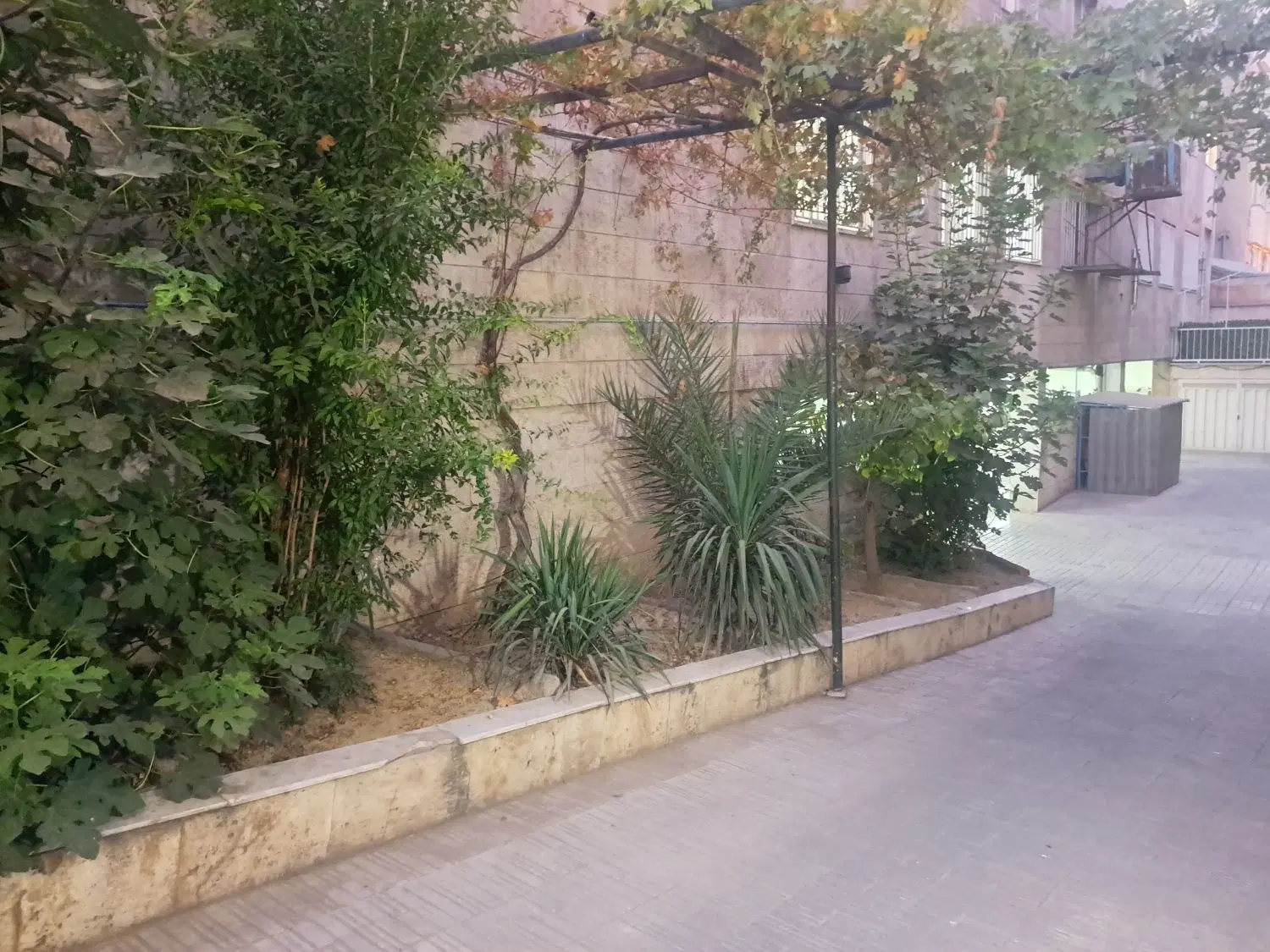 آپارتمان ۸۵ متر با پارکینگ