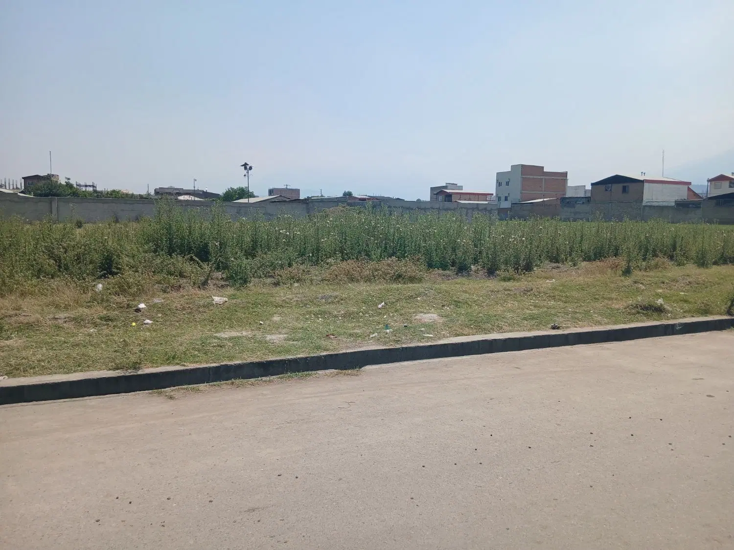 زمین تجاری مسکونی