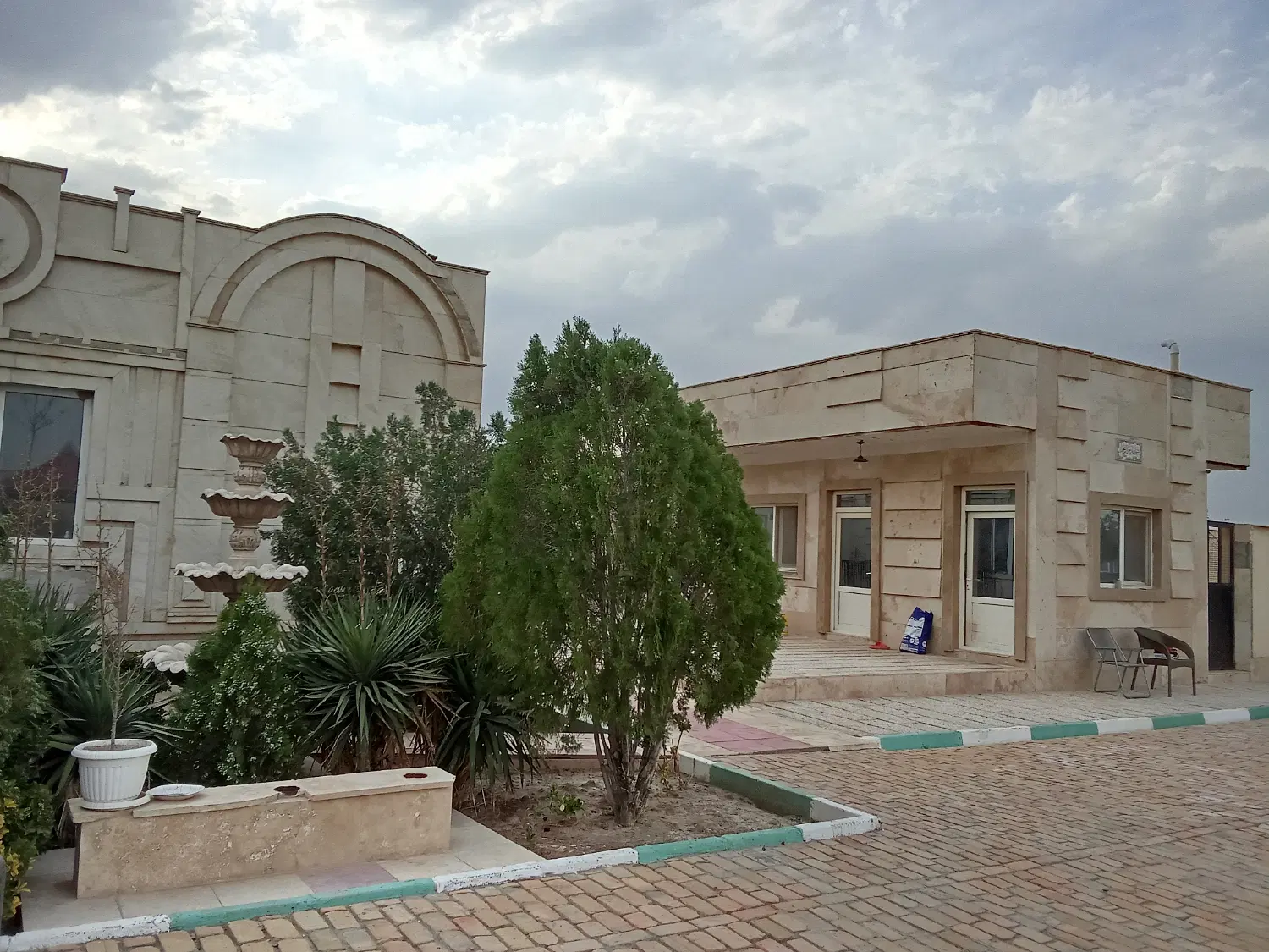 اجاره ملک تجاری مناسب انبار.کارگاه.پانسیون سگ