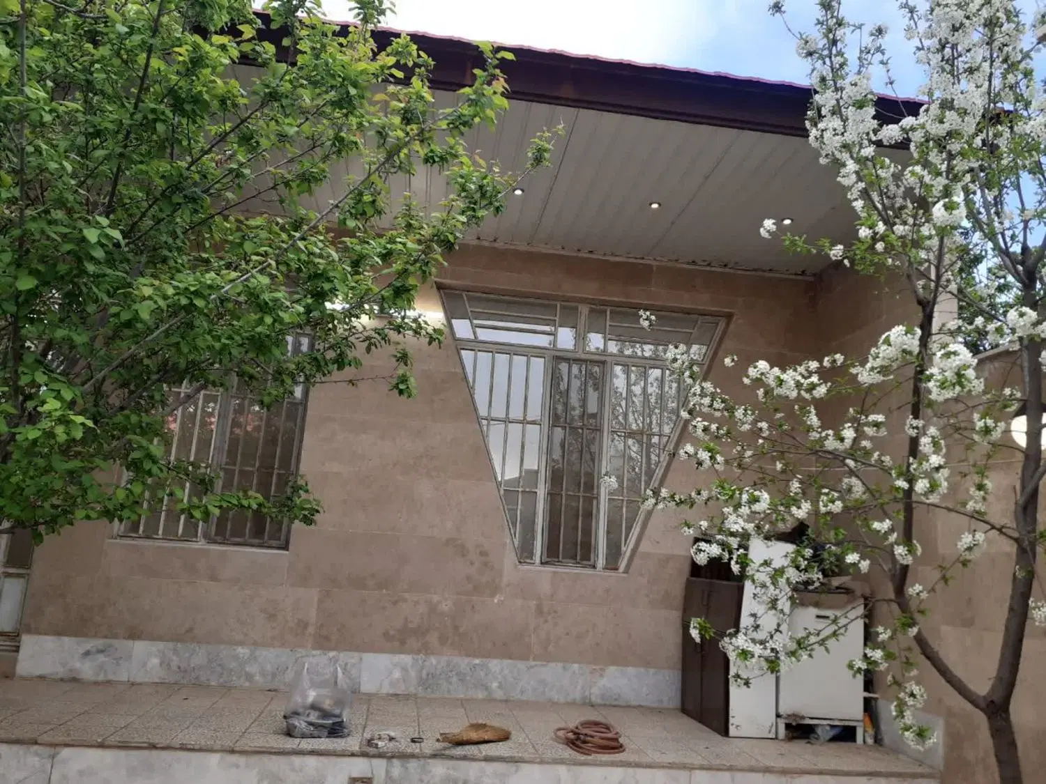 فروش خانه ویلایی در روستای دستگرد